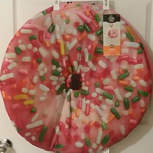 Beautiful doughnut costume NEW with Tags